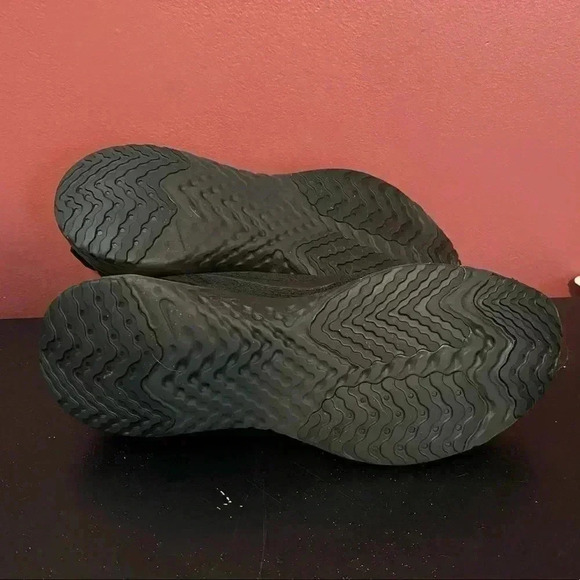 Nike Men's Revolution 5 Running Shoes - Picture 6 of 8